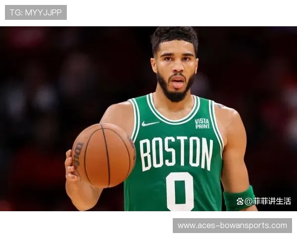 2025年现役美国足球球星排名解析与表现分析