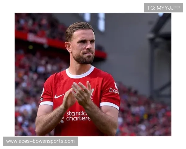 美国金发足球球星是谁 他在足坛的成就与影响力揭秘