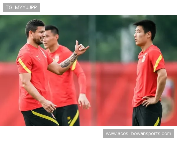 足球头带球星的诞生与发展历程揭秘：从创新到成为全球标志性运动装备